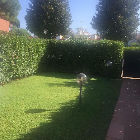 Villa Azzurra Borgo Montenero Buitenkant foto